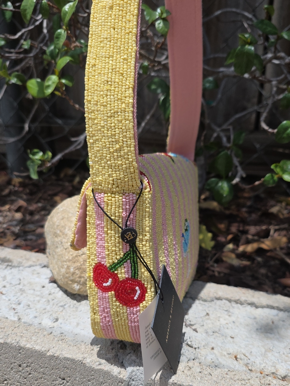 America & Beyond Viral La Dolce Vita Beaded Bag - Picture 5 of 9